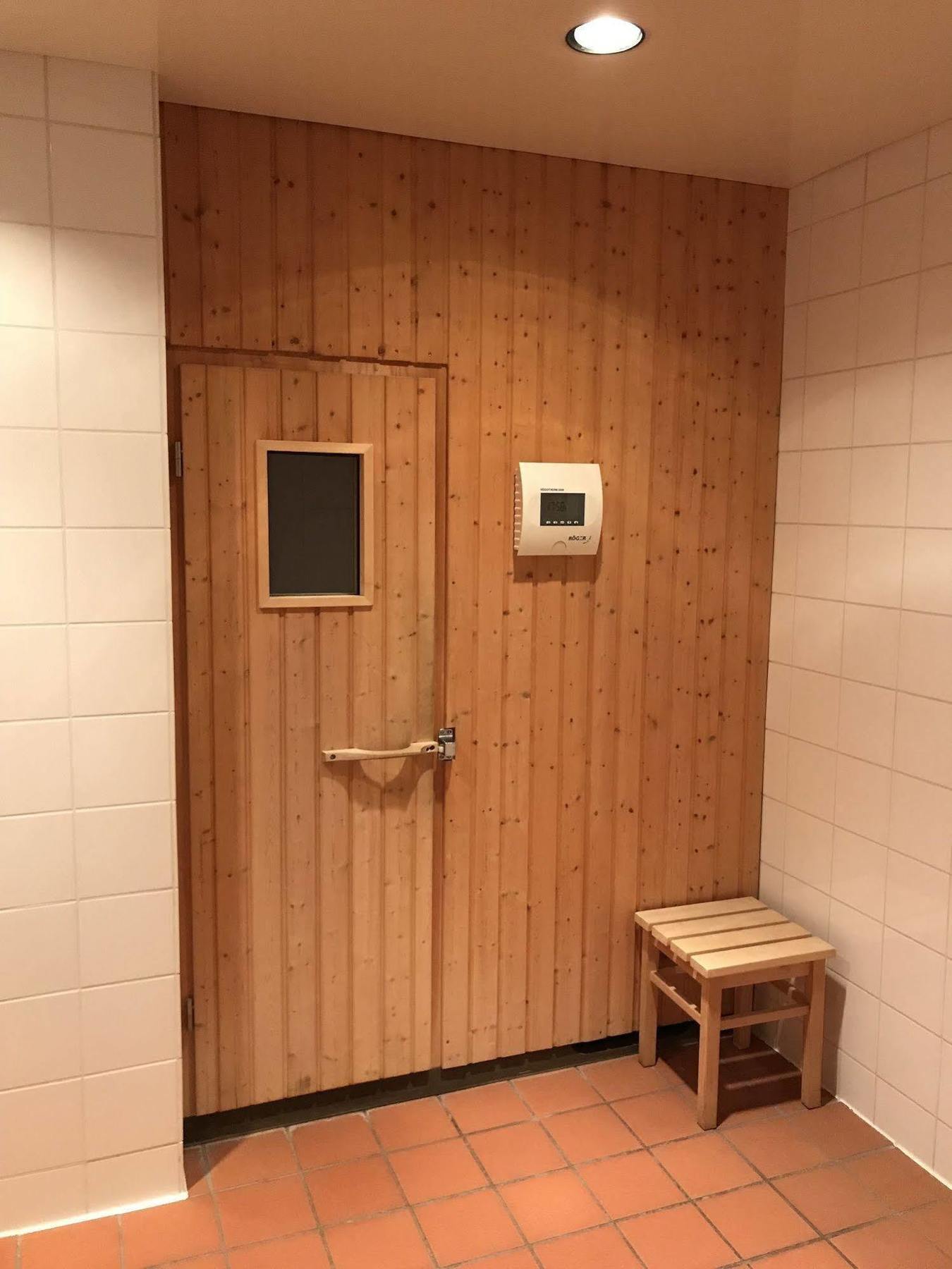 Consulat Des Weins Hotell Sankt Martin Exteriör bild